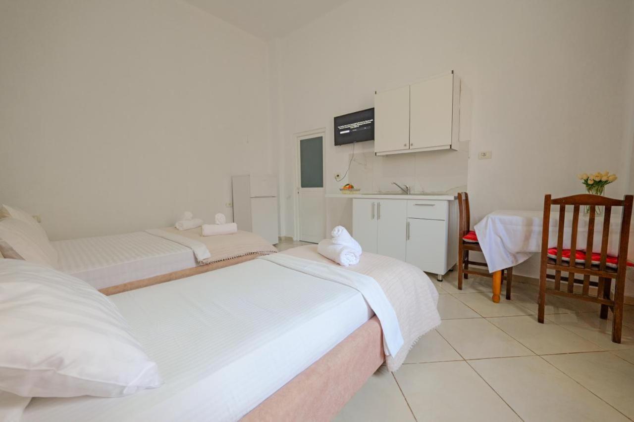 Sunflower Hotel Ksamil Exterior foto